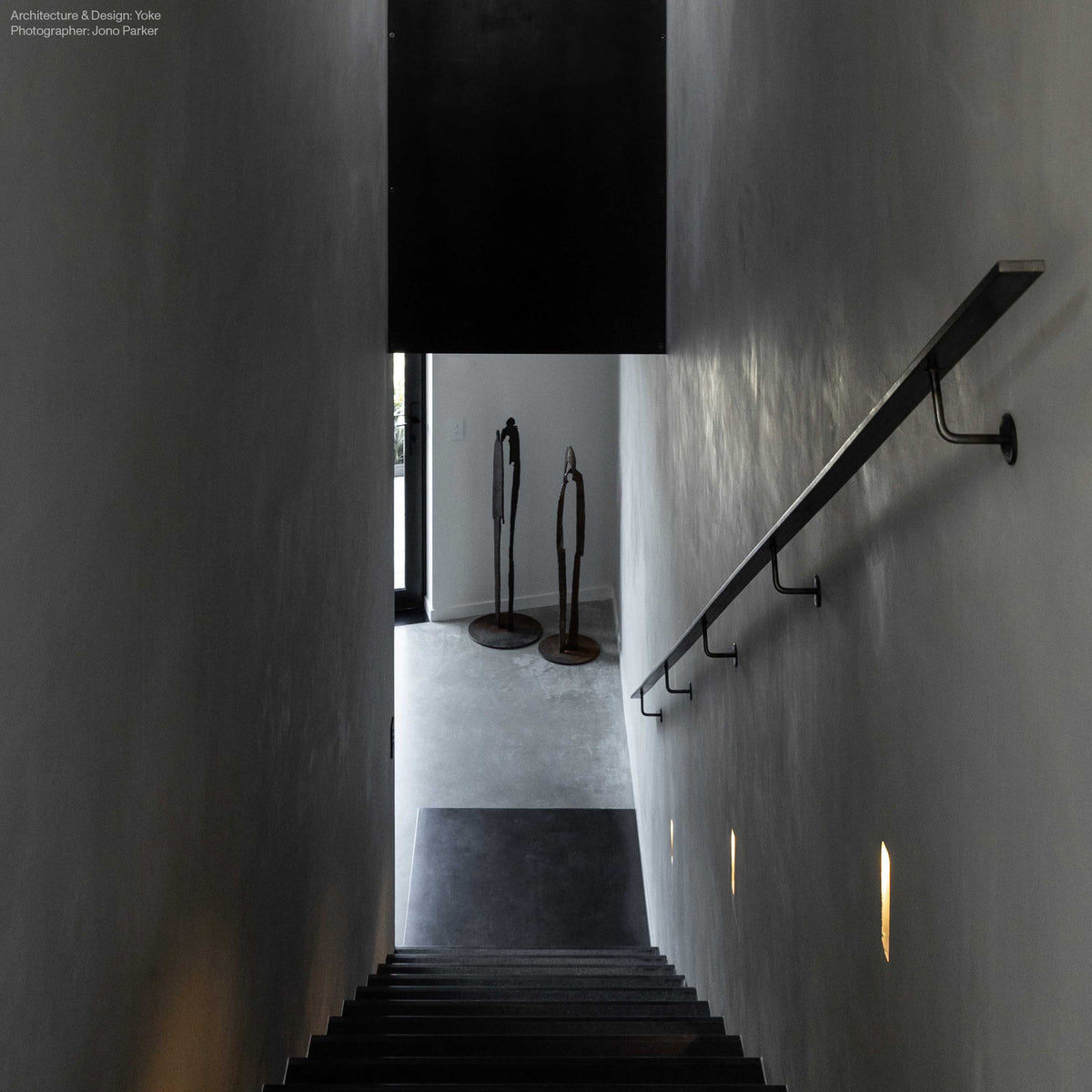 Trimless Ambient Wall Light Kit Black