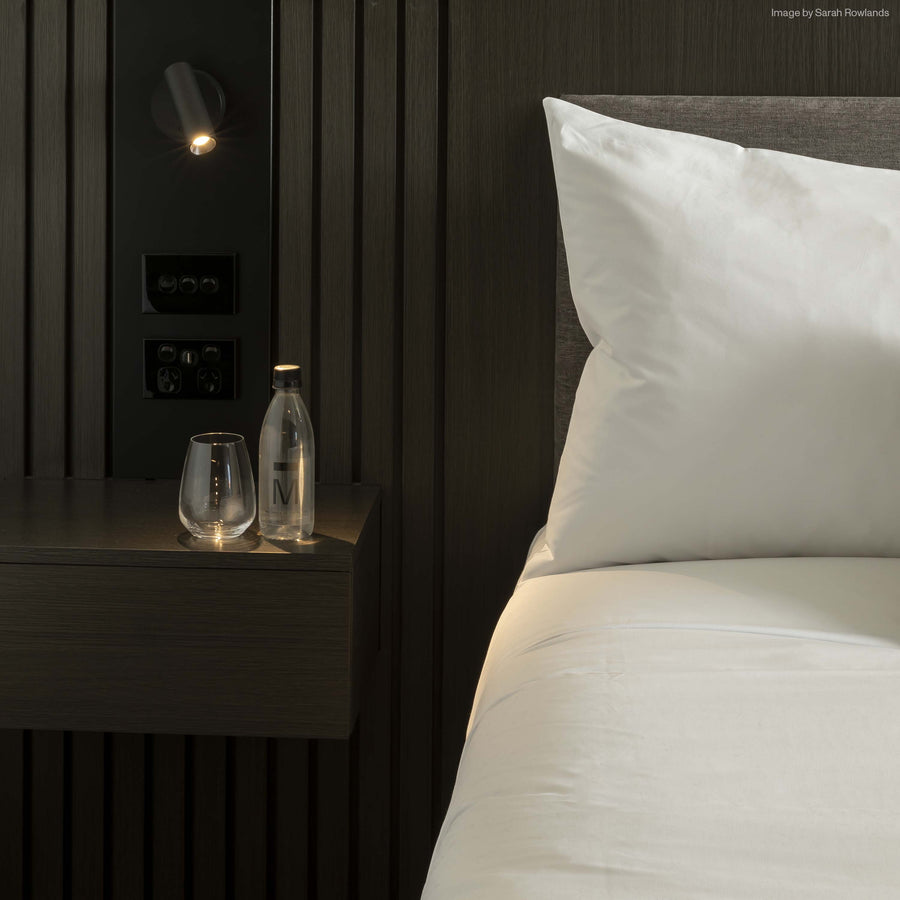 Adjustable Reading Spot w/switch Black 3000K